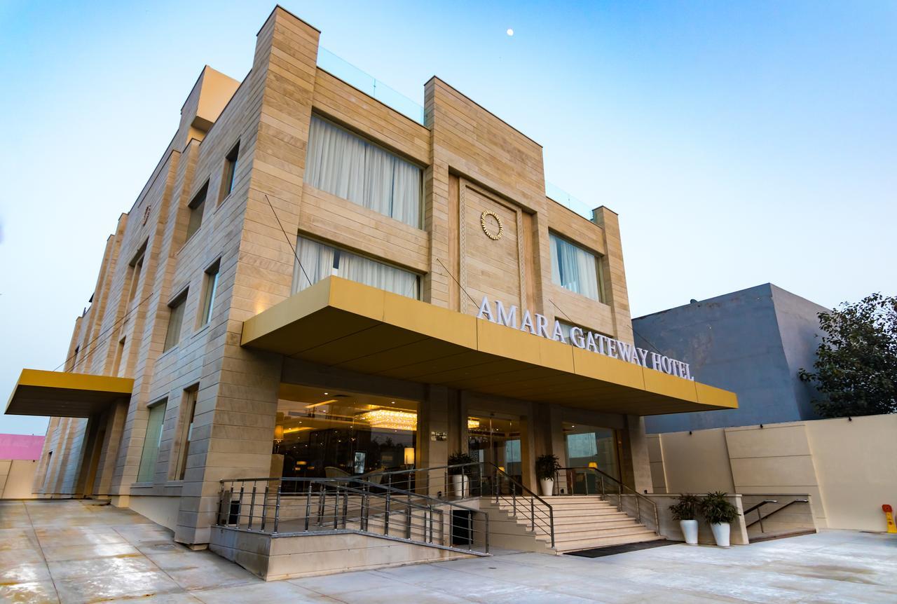 Amara Gateway Hotel Moradabad Exterior foto