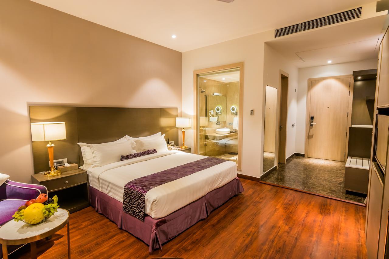 Amara Gateway Hotel Moradabad Exterior foto